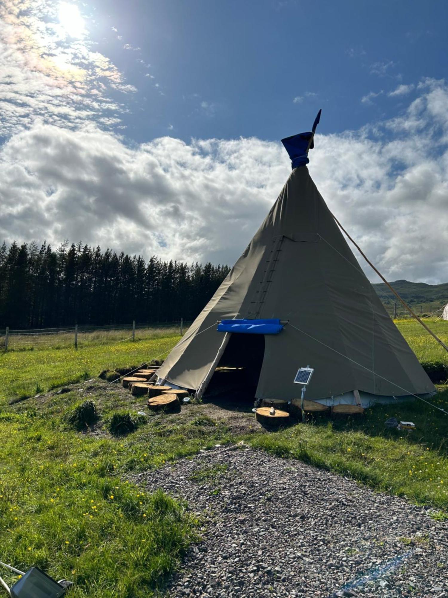 Luxury tent Shandon Tipi